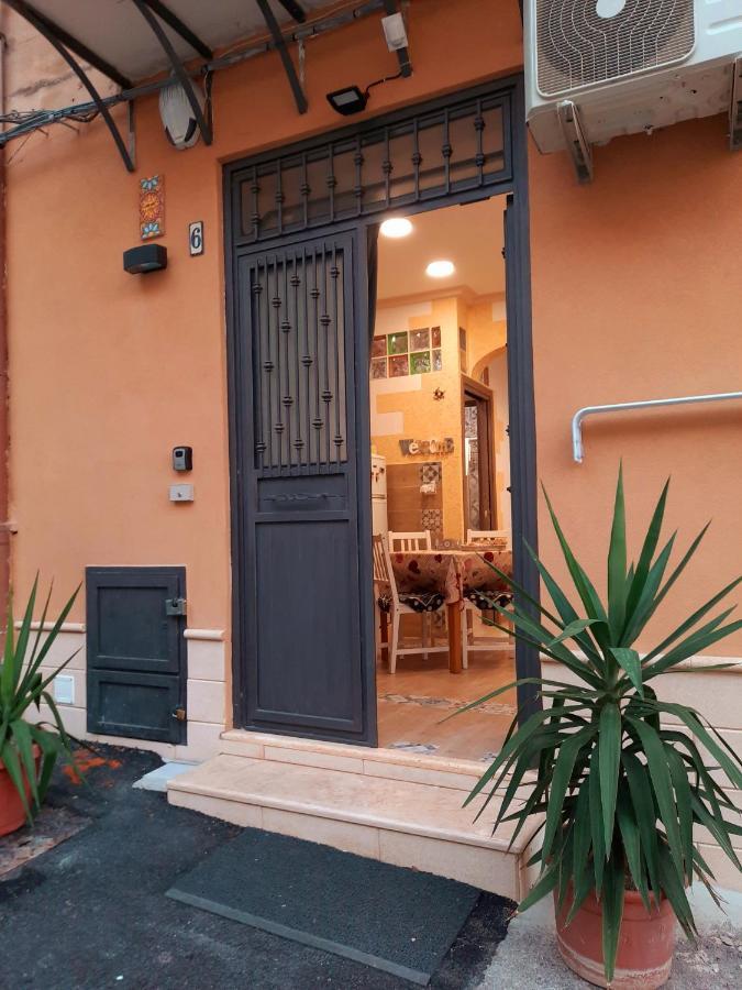 Il Sole Della Guilla Villa Palermo Bagian luar foto